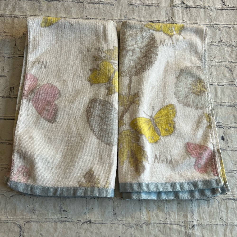 PERI HOME 100% COTTON BUTTERFLY TOWELS (2) WHITE/YELLOW/TAUPE COLORS